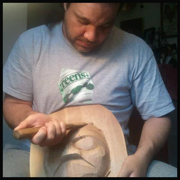 24" Raven Mask Plaque